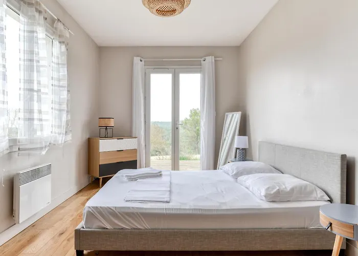 Le Soleil Du - Parking Privatif - Terrasse - Netflix - Clim דירה *